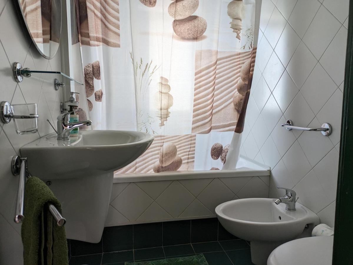 Casa Ficumora Apartment Modica Bagian luar foto